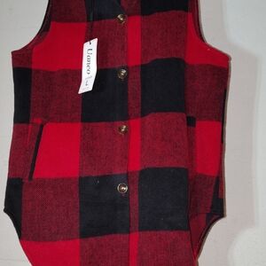 Red and Black Plaid Women's Size L Jacket/Vest 32" Long Sleeveless Uaneo New Tag